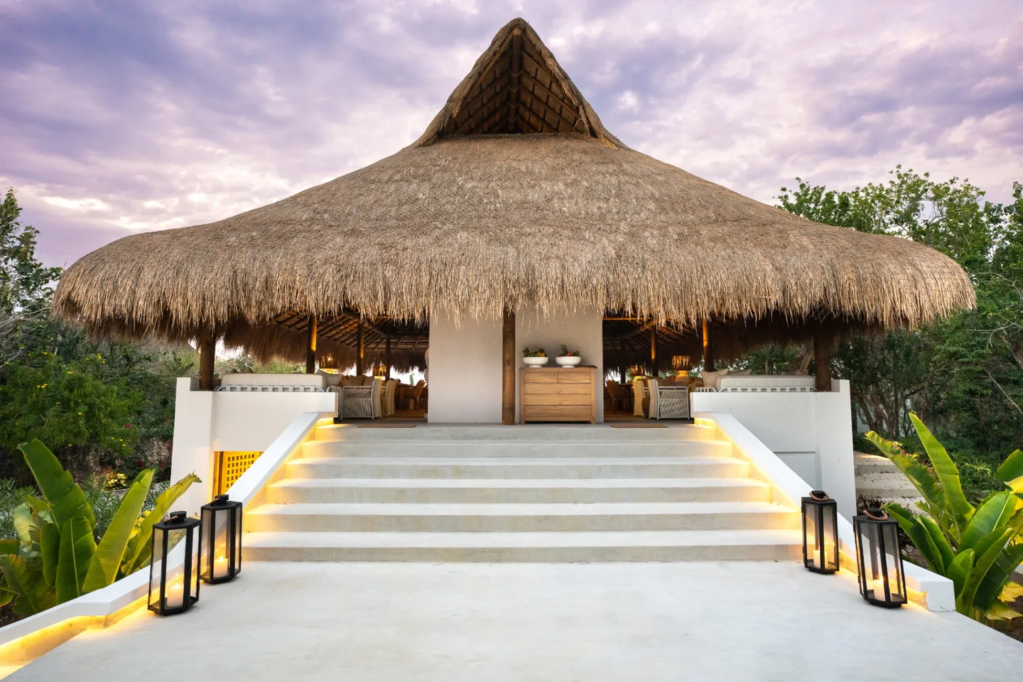 Waterfront Restaurant — Ancala - Casas Altas, Barú Island — Bahía De Cholón