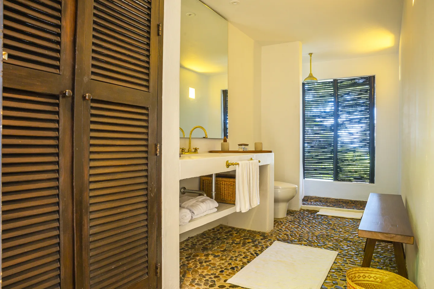 Bathroom — Casita Veranera - Avi Room — Ancala - Casas Altas, Barú Island — Bahía De Cholón